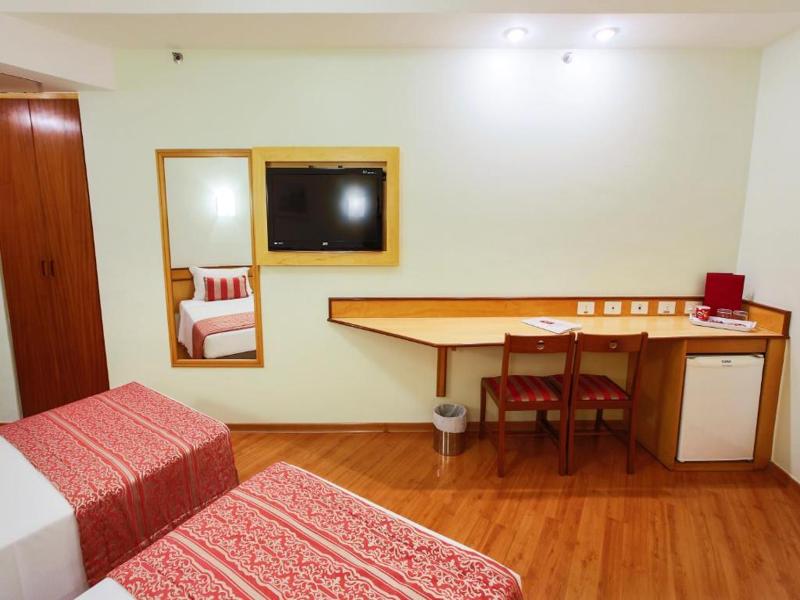 Scorial Rio Hotel Quarto Triplo Standard com 3 Camas de Solteiro